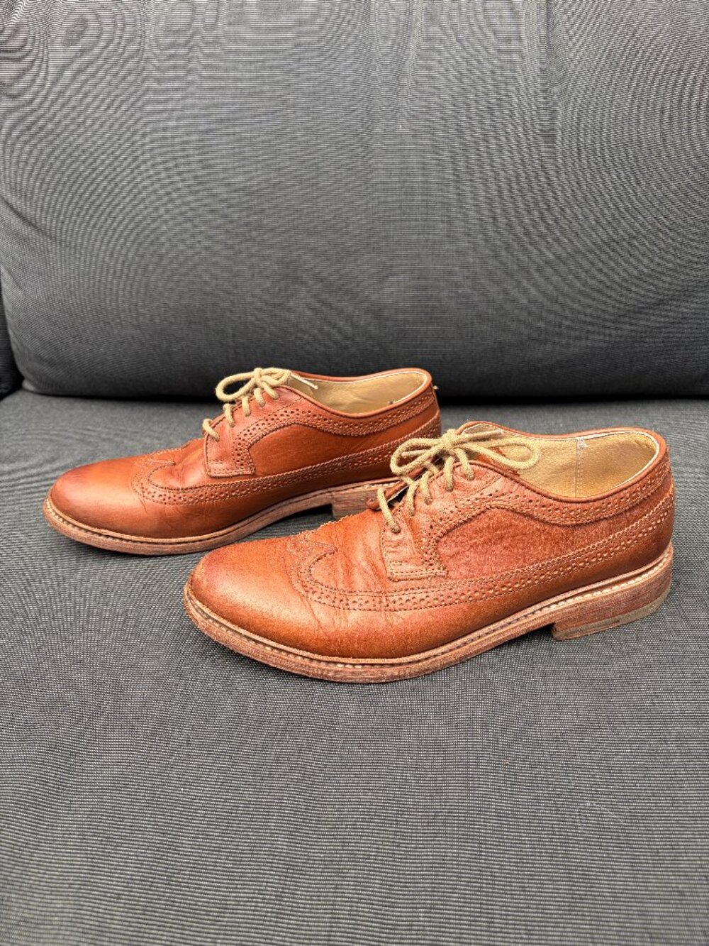Frye Women's Wingtip Oxfords - Size 8.5